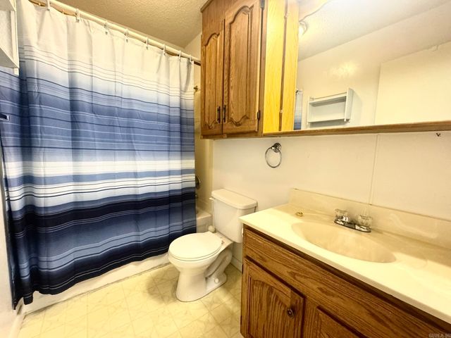 607 Clarence Street, Mountain View, AR 72560