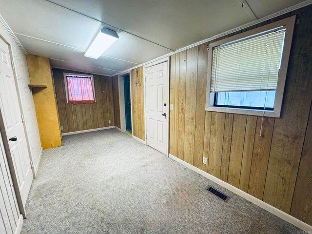 607 Clarence Street, Mountain View, AR 72560