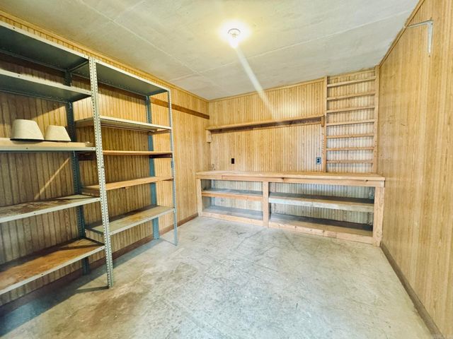 607 Clarence Street, Mountain View, AR 72560