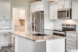 7020 Claystone Drive, Lincoln, NE 68521