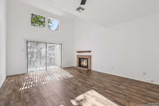 11001 Wurzbach Rd Apt 405, San Antonio, TX 78230