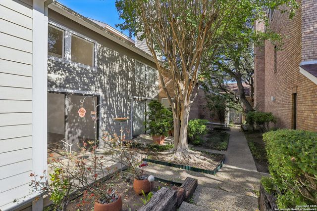 11001 Wurzbach Rd Apt 405, San Antonio, TX 78230