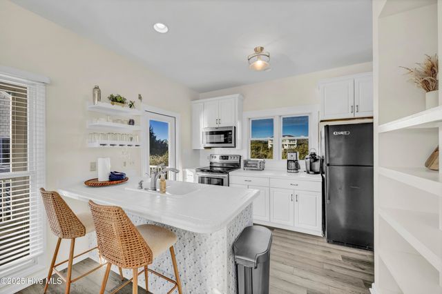 9 Peppervine Trail, Southport, NC 28461