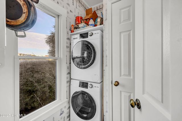 9 Peppervine Trail, Southport, NC 28461