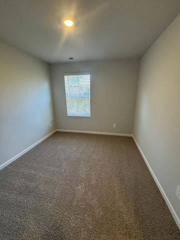 4253 Feetham Dr, Murfreesboro, TN 37129