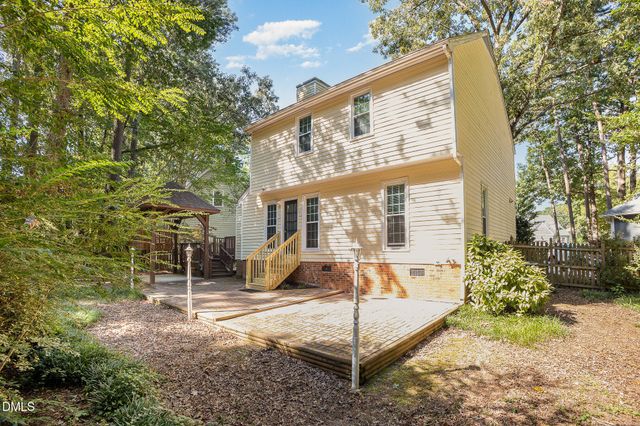 1437 Greenside Drive, Raleigh, NC 27609