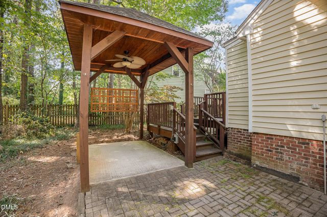 1437 Greenside Drive, Raleigh, NC 27609