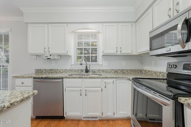 1437 Greenside Drive, Raleigh, NC 27609