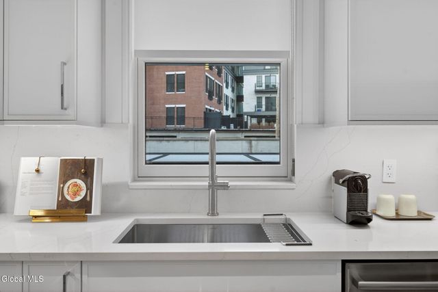 19 Washington Street 259 I, Saratoga Springs, Inside, NY 12866