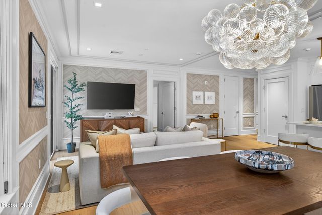 19 Washington Street 259 I, Saratoga Springs, Inside, NY 12866