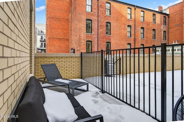 19 Washington Street 259 I, Saratoga Springs, Inside, NY 12866