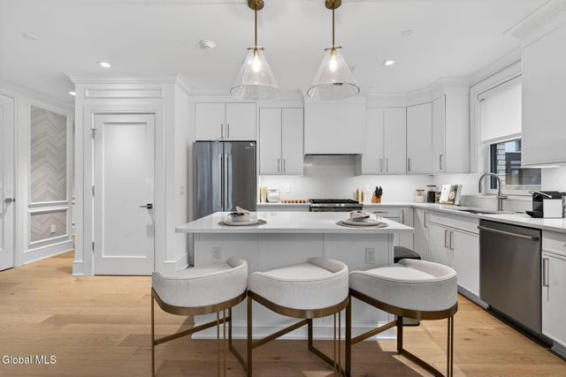 19 Washington Street 259 I, Saratoga Springs, Inside, NY 12866