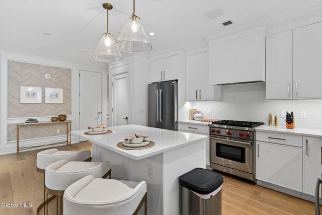 19 Washington Street 259 I, Saratoga Springs, Inside, NY 12866