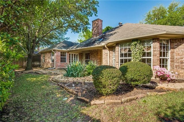 3317 Hazlewood Court, Bedford, TX 76021