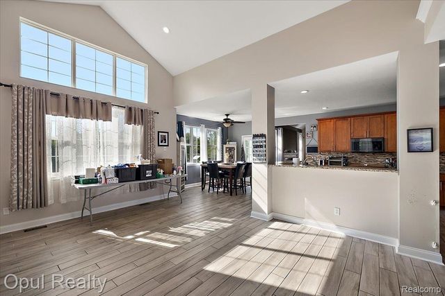 5164 Birch Lane, Springfield Charter Township, MI 48350