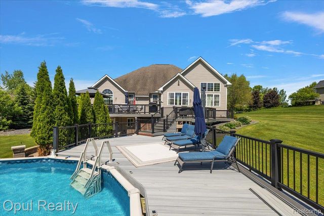 5164 Birch Lane, Springfield Charter Township, MI 48350