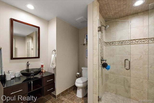 5164 Birch Lane, Springfield Charter Township, MI 48350