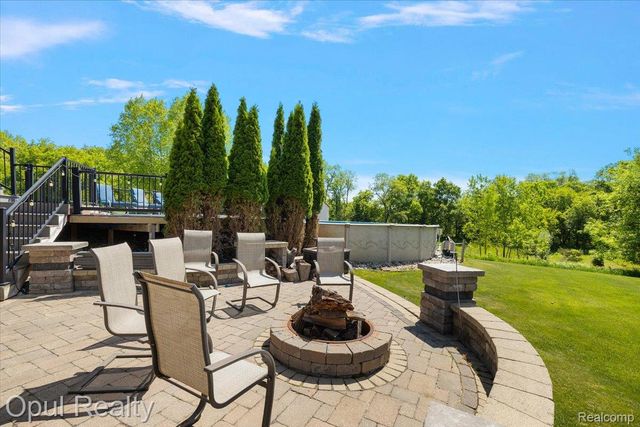 5164 Birch Lane, Springfield Charter Township, MI 48350