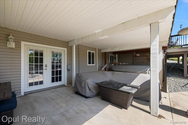 5164 Birch Lane, Springfield Charter Township, MI 48350