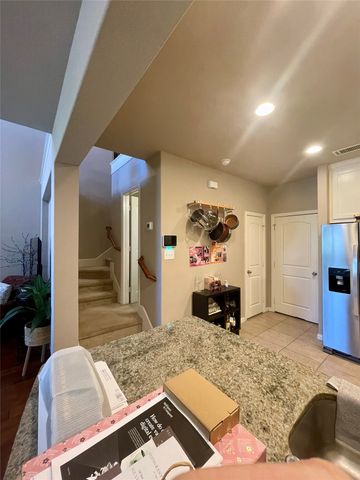 3803 Cascade Sky Drive, Arlington, TX 76005