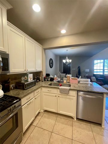 3803 Cascade Sky Drive, Arlington, TX 76005