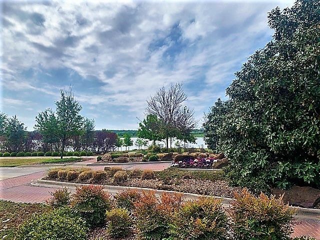3803 Cascade Sky Drive, Arlington, TX 76005