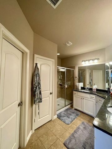 3803 Cascade Sky Drive, Arlington, TX 76005