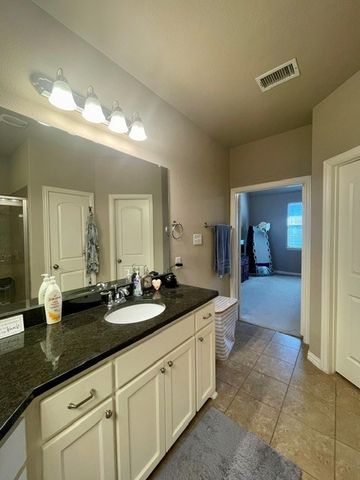 3803 Cascade Sky Drive, Arlington, TX 76005