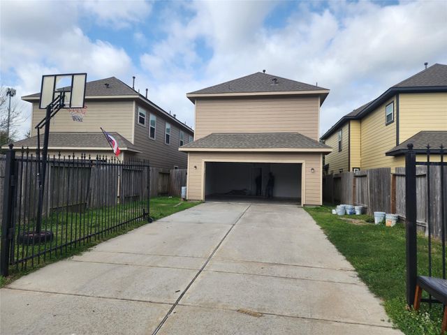 11418 Carla Street, Houston, TX 77076