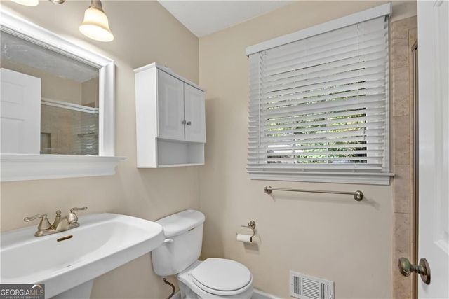 4755 Andalusia Trail, Atlanta, GA 30360