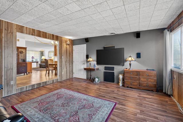 6600 Whitsett Dr, North Highlands, CA 95660