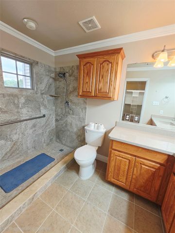 4231 Towne Lake Court, Irving, TX 75061