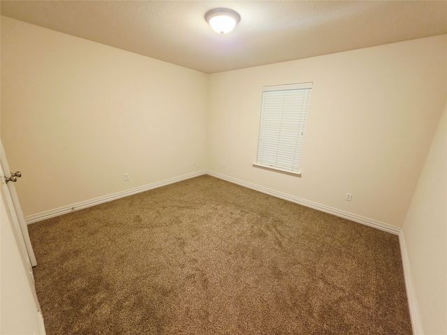 4231 Towne Lake Court, Irving, TX 75061