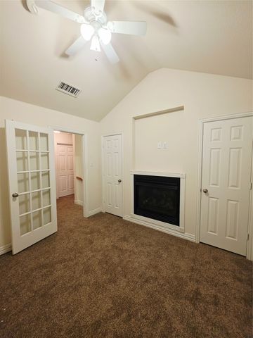 4231 Towne Lake Court, Irving, TX 75061