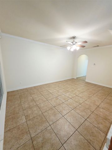 4231 Towne Lake Court, Irving, TX 75061