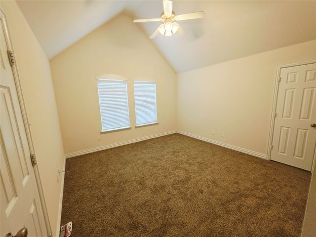 4231 Towne Lake Court, Irving, TX 75061