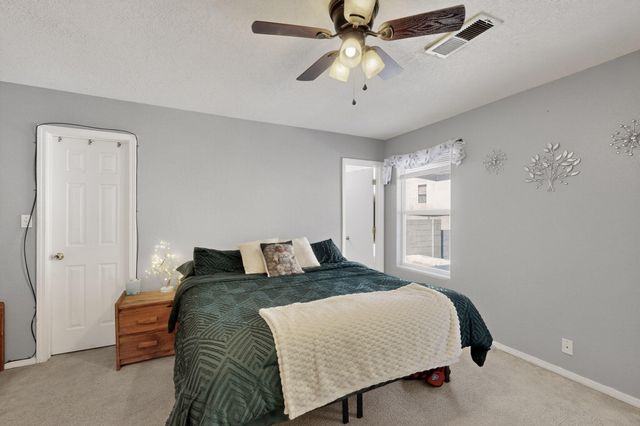 700 W Lone Pine Drive SW, Albuquerque, NM 87121