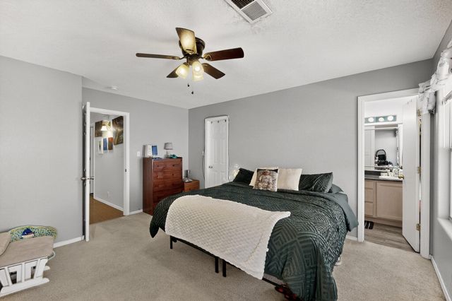 700 W Lone Pine Drive SW, Albuquerque, NM 87121