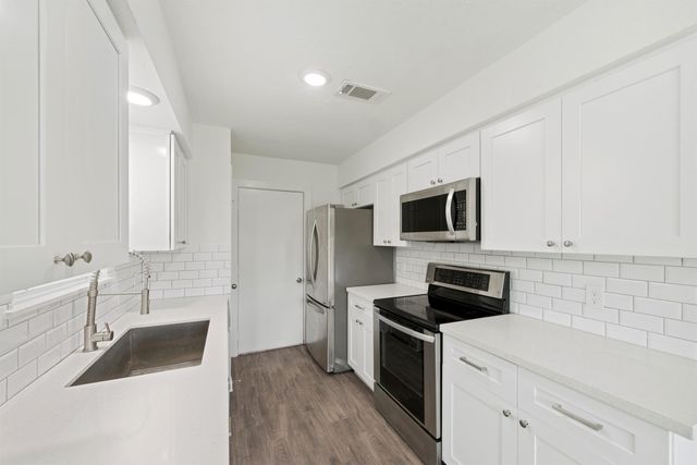 1703 Millbury Drive, Missouri City, TX 77489