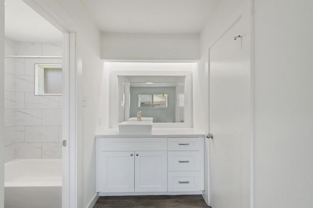 1703 Millbury Drive, Missouri City, TX 77489