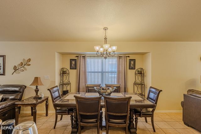 2929 Pebble Rock Place, El Paso, TX 79938