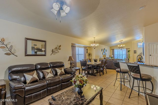 2929 Pebble Rock Place, El Paso, TX 79938