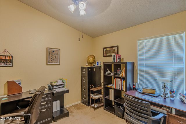 2929 Pebble Rock Place, El Paso, TX 79938