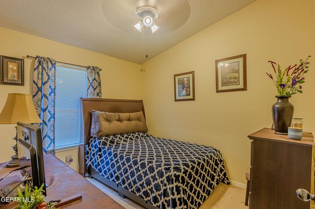2929 Pebble Rock Place, El Paso, TX 79938