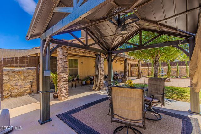 2929 Pebble Rock Place, El Paso, TX 79938