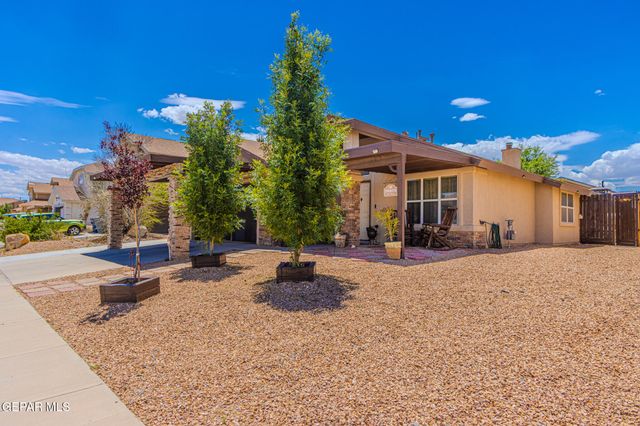 2929 Pebble Rock Place, El Paso, TX 79938