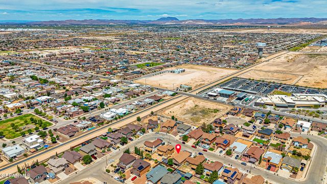 2929 Pebble Rock Place, El Paso, TX 79938
