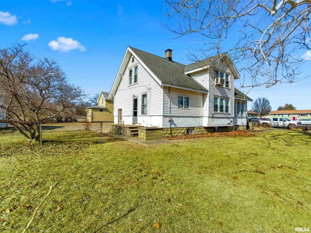 218 W ELM Street, Chillicothe, IL 61523