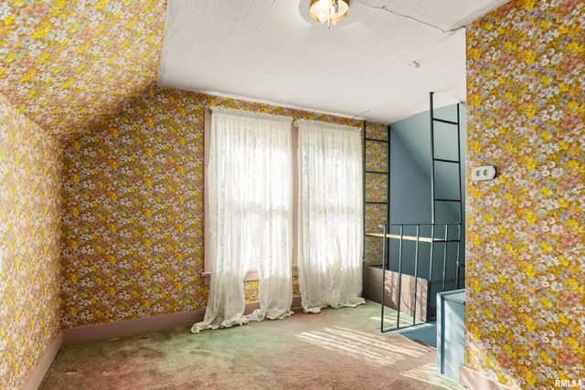 218 W ELM Street, Chillicothe, IL 61523