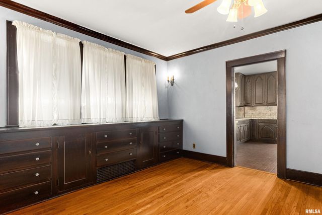 218 W ELM Street, Chillicothe, IL 61523